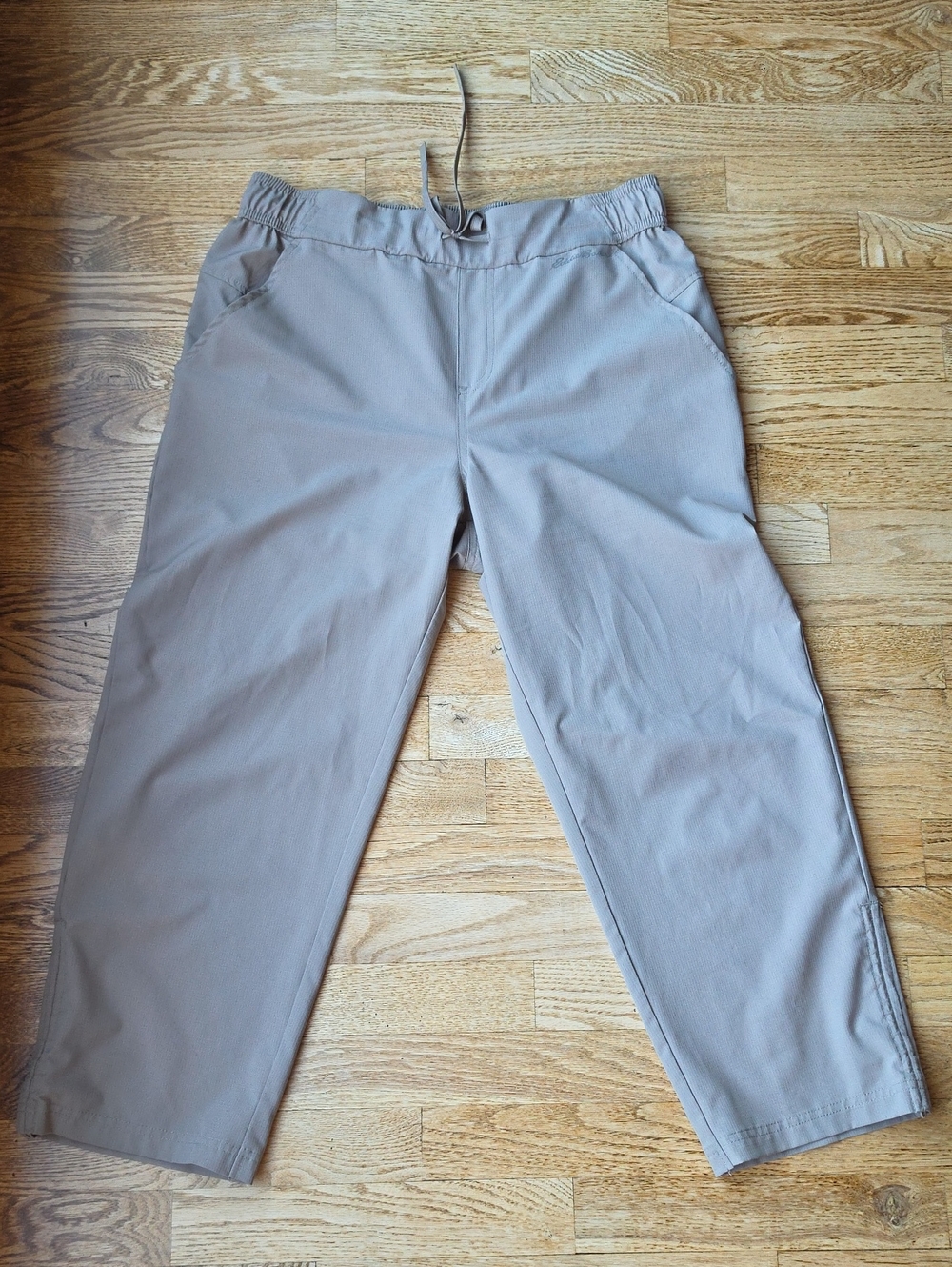 (M) Eddie Bauer Taupe Outdoor Capri Gorpcore Hiking Travel Lightweight Comfy